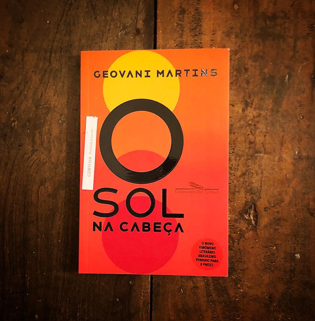 O SOL NA CABEÇA - GIOVANI MARTINS - Livros